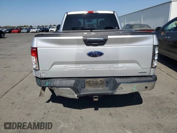 2018 Ford F-150 XL с VIN 1FTEW1CG7JKE24249, выставлен на аукционе Copart как лот 83840795 с пробегом 84 597 миль миль и Списание • Salvage title. История ставок и продаж доступна на DreamBid. Изображение 6.