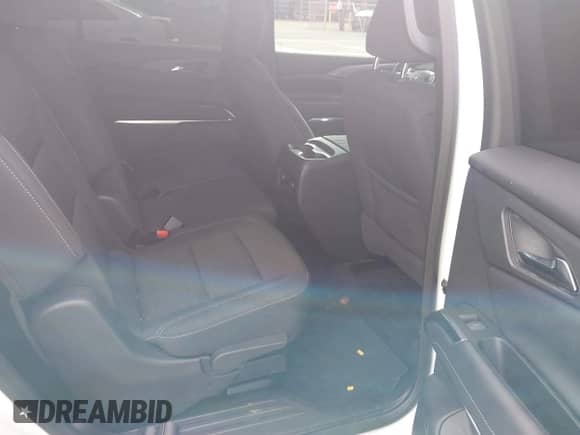 2024 Chevrolet Traverse FWD LS z VIN 1GNEREKS3RJ166373, wystawiony jako IAAI lot #41238637 z przebiegiem 6 102 mil mil oraz . Historia ofert i sprzedaży dostępna na DreamBid. Obrazek 8.