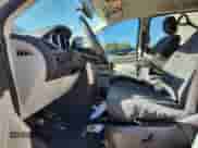 2008 Dodge Grand Caravan SXT z VIN 1D8HN54P98B128523, wystawiony jako Copart lot #87058595 z przebiegiem 106 194 mil mil oraz Nie do naprawy • Non repairable. Historia ofert i sprzedaży dostępna na DreamBid. Obrazek 7.