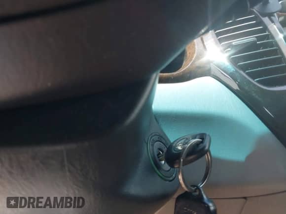 2003 Toyota Highlander с VIN JTEGF21A230108121, выставлен на аукционе IAAI как лот 42718299 с пробегом 287 146 миль миль и . История ставок и продаж доступна на DreamBid. Изображение 11.