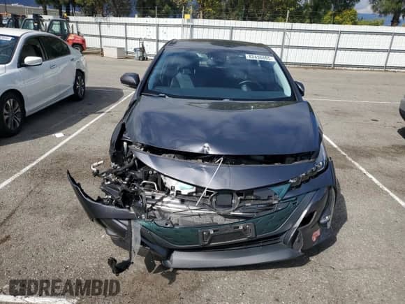 2017 Toyota Prius Premium with VIN JTDKARFPXH3066774, listed as a Copart auction lot 82438865 with 69,675 mi miles and Salvage title. Bid and sale history available at DreamBid. Image 5.