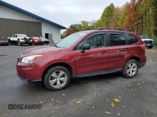 2015 Subaru Forester 2.5i z VIN JF2SJABC6FH492953, wystawiony jako Copart lot #82446565 z przebiegiem Nie podano mil oraz Szkoda całkowita • Salvage title. Historia ofert i sprzedaży dostępna na DreamBid. Obrazek 1.