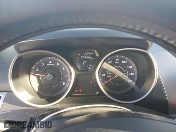 2011 Hyundai Elantra GLS с VIN 5NPDH4AE4BH033357, выставлен на аукционе Copart как лот 84273855 с пробегом 192 658 миль миль и Списание • Salvage title. История ставок и продаж доступна на DreamBid. Изображение 9.