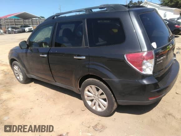 2013 Subaru Forester X Premium z VIN JF2SHADC9DH401440, wystawiony jako IAAI lot #43381836 z przebiegiem 178 590 mil mil oraz . Historia ofert i sprzedaży dostępna na DreamBid. Obrazek 3.