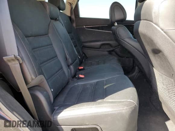 2016 Kia Sorento EX с VIN 5XYPHDA13GG020575, выставлен на аукционе Copart как лот 81833385 с пробегом 103 043 миль миль и Списание • Salvage title. История ставок и продаж доступна на DreamBid. Изображение 11.