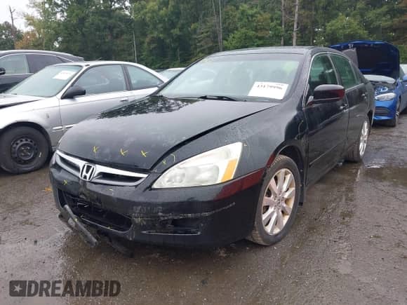 2007 Honda Accord EX-L with VIN 1HGCM66847A020713, listed as a IAAI auction lot 43179996 with 155,768 mi miles and . Bid and sale history available at DreamBid. Image 6.