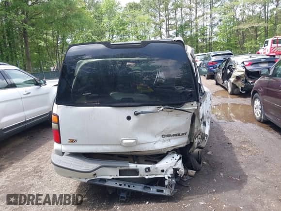 2004 Chevrolet Tahoe LS с VIN 1GNEK13ZX4R154367, выставлен на аукционе IAAI как лот 42178315 с пробегом 398 834 миль миль и . История ставок и продаж доступна на DreamBid. Изображение 16.