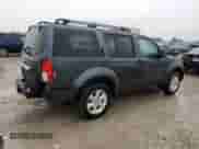 2011 Nissan Pathfinder LE z VIN 5N1AR1NB7BC602868, wystawiony jako Copart lot #70991995 z przebiegiem 142 680 mil mil oraz Szkoda całkowita • Salvage title. Historia ofert i sprzedaży dostępna na DreamBid. Obrazek 3.