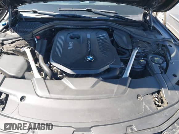 2019 BMW 7 Series 740i with VIN WBA7E2C50KB216826, listed as a IAAI auction lot 39659011 with Not provided miles and . Bid and sale history available at DreamBid. Image 10.
