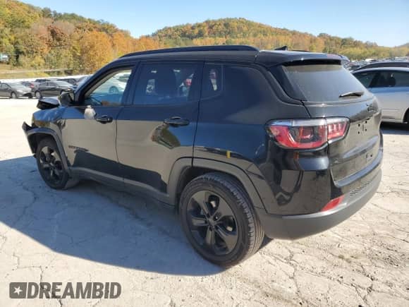 2021 Jeep Compass Latitude z VIN 3C4NJCBB2MT589869, wystawiony jako Copart lot #77095944 z przebiegiem 65 195 mil mil oraz Szkoda całkowita • Salvage title. Historia ofert i sprzedaży dostępna na DreamBid. Obrazek 2.