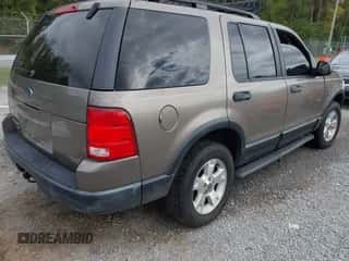 2003 Ford Explorer XLT с VIN 1FMZU73K83UA84238, выставлен на аукционе IAAI как лот 43381119 с пробегом 131 643 миль миль и . История ставок и продаж доступна на DreamBid. Изображение 4.
