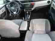 2019 Toyota Corolla XLE z VIN 5YFBURHE8KP909761, wystawiony jako Copart lot #54920985 z przebiegiem 65 600 mil mil oraz Szkoda całkowita • Salvage title. Historia ofert i sprzedaży dostępna na DreamBid. Obrazek 8.