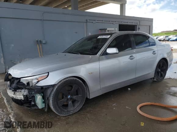 2004 BMW 5 Series 530i with VIN WBANA73554B061547, listed as a Copart auction lot 84947265 with 64,536 mi miles and Salvage title. Bid and sale history available at DreamBid. Image 1.