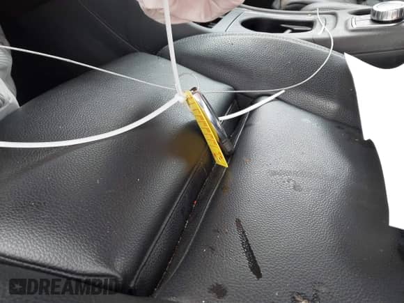 2017 Mercedes-Benz CLA 250 с VIN WDDSJ4EBXHN465249, выставлен на аукционе IAAI как лот 42153986 с пробегом Не указан миль и . История ставок и продаж доступна на DreamBid. Изображение 11.