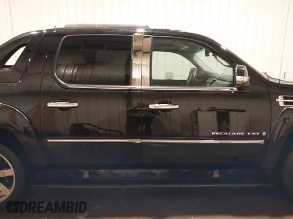 2007 Cadillac Escalade EXT with VIN 3GYFK62847G289555, listed as a IAAI auction lot 41208153 with 208,395 mi miles and . Bid and sale history available at DreamBid. Image 14.