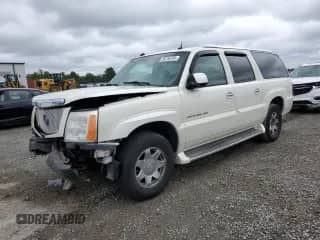 2005 Cadillac Escalade ESV with VIN 3GYFK66N25G211272, listed as a Copart auction lot 58758785 with 375,702 mi miles and Salvage title. Bid and sale history available at DreamBid. Image 1.