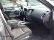 2019 Nissan Pathfinder SL z VIN 5N1DR2MM5KC584389, wystawiony jako IAAI lot #42608479 z przebiegiem 124 529 mil mil oraz . Historia ofert i sprzedaży dostępna na DreamBid. Obrazek 5.