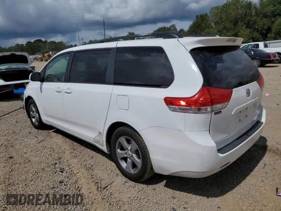 2012 Toyota Sienna LE with VIN 5TDKK3DC2CS205796, listed as a Copart auction lot 81775215 with 200,239 mi miles and Salvage title. Bid and sale history available at DreamBid. Image 2.