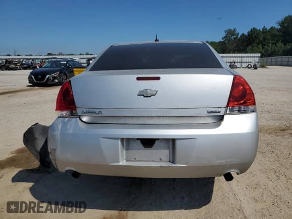 2015 Chevrolet Impala LS with VIN 2G1WA5E37F1118172, listed as a Copart auction lot 81427355 with 214,872 mi miles and Salvage title. Bid and sale history available at DreamBid. Image 6.