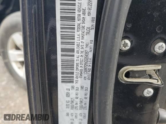 2016 Ram 1500 SLT z VIN 1C6RR7GMXGS254397, wystawiony jako Copart lot #80245754 z przebiegiem 150 851 mil mil oraz Czysty tytuł • Clean title. Historia ofert i sprzedaży dostępna na DreamBid. Obrazek 12.