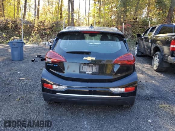 2017 Chevrolet Bolt EV Premier z VIN 1G1FX6S07H4177079, wystawiony jako Copart lot #70274503 z przebiegiem Nie podano mil oraz . Historia ofert i sprzedaży dostępna na DreamBid. Obrazek 6.