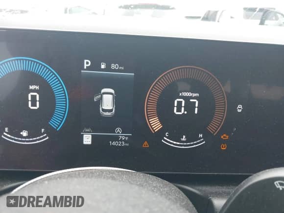 2025 Hyundai Tucson with VIN KM8JA3DE7SU376548, listed as a IAAI auction lot 42123153 with 14,023 mi miles and . Bid and sale history available at DreamBid. Image 7.