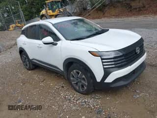 2025 Nissan Kicks SV with VIN 3N8AP6CBXSL300400, listed as a IAAI auction lot 43267461 with 4,367 mi miles and . Bid and sale history available at DreamBid. Image 1.