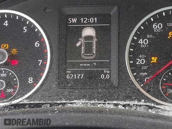 2017 Volkswagen Tiguan Wolfsburg Edition with VIN WVGSV7AX7HK007652, listed as a IAAI auction lot 42334750 with 62,177 mi miles and . Bid and sale history available at DreamBid. Image 16.