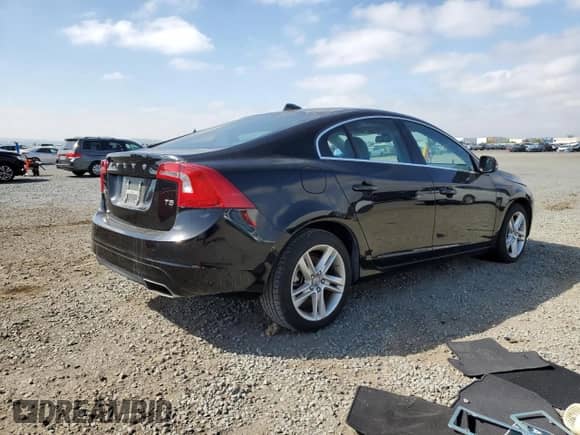 2014 Volvo S60 T5 с VIN YV1612FS0E1292787, выставлен на аукционе Copart как лот 82253235 с пробегом 11 852 миль миль и Чистый • Clean title. История ставок и продаж доступна на DreamBid. Изображение 3.