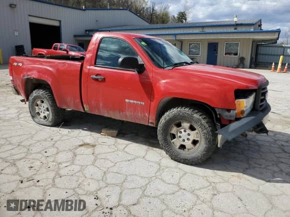 2011 GMC Sierra 1500 Work Truck z VIN 1GTN2TEA9BZ461182, wystawiony jako Copart lot #49573035 z przebiegiem 159 932 mil mil oraz Szkoda całkowita • Salvage title. Historia ofert i sprzedaży dostępna na DreamBid. Obrazek 4.