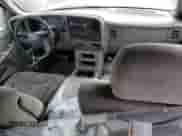 2000 GMC Sierra 1500 SLE with VIN 2GTEC19T7Y1273257, listed as a Copart auction lot 73418164 with 256,169 mi miles and Clean title. Bid and sale history available at DreamBid. Image 8.