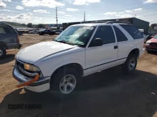 1998 Chevrolet Blazer LS with VIN 1GNCS18W7WK173069, listed as a Copart auction lot 71709615 with 193,734 mi miles and Salvage title. Bid and sale history available at DreamBid. Image 1.