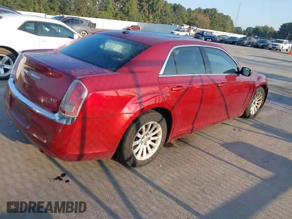 2014 Chrysler 300 с VIN 2C3CCAAG1EH252711, выставлен на аукционе IAAI как лот 43274399 с пробегом 229 640 миль миль и . История ставок и продаж доступна на DreamBid. Изображение 4.