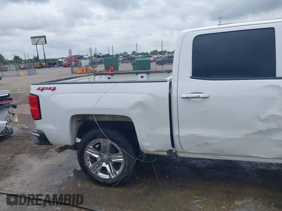 2017 Chevrolet Silverado 1500 LS with VIN 3GCUKNEC7HG274735, listed as a IAAI auction lot 39941955 with 163,567 mi miles and . Bid and sale history available at DreamBid. Image 19.