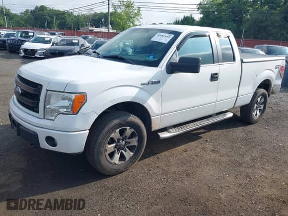 2014 Ford F-150 XL с VIN 1FTEX1EM5EFA22602, выставлен на аукционе IAAI как лот 42681405 с пробегом 249 672 миль миль и . История ставок и продаж доступна на DreamBid. Изображение 18.