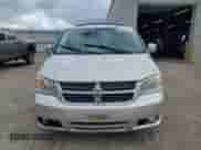 2010 Dodge Grand Caravan SXT with VIN 2D4RN5D10AR261437, listed as a Copart auction lot 87382835 with 96,558 mi miles and Clean title. Bid and sale history available at DreamBid. Image 5.