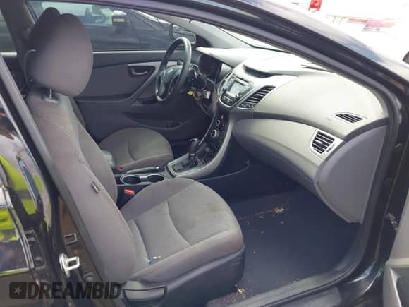 2016 Hyundai Elantra SE с VIN 5NPDH4AEXGH722973, выставлен на аукционе IAAI как лот 42951364 с пробегом 112 595 миль миль и . История ставок и продаж доступна на DreamBid. Изображение 5.