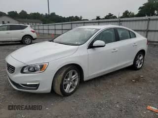 2015 Volvo S60 T5 Premier с VIN YV1612TBXF1317300, выставлен на аукционе Copart как лот 67247095 с пробегом 114 093 миль миль и Списание • Salvage title. История ставок и продаж доступна на DreamBid. Изображение 1.