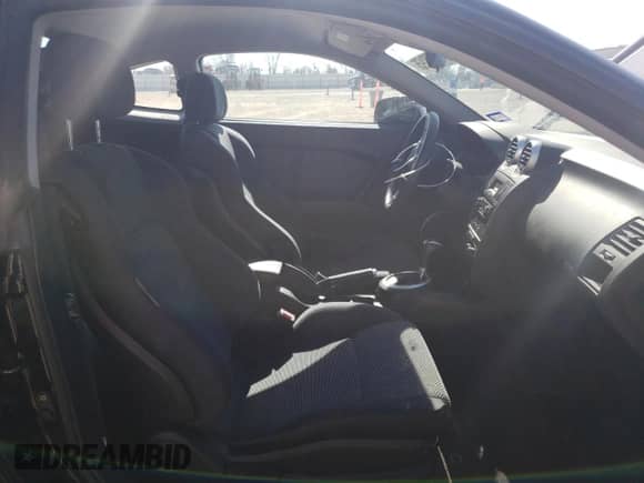 2006 Hyundai Tiburon GS с VIN KMHHM65D76U223249, выставлен на аукционе Copart как лот 45228195 с пробегом 45 420 миль миль и Списание • Salvage title. История ставок и продаж доступна на DreamBid. Изображение 7.