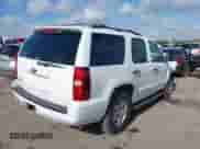 2007 Chevrolet Tahoe LS с VIN 1GNFC13C47J400992, выставлен на аукционе IAAI как лот 42513173 с пробегом 88 247 миль миль и . История ставок и продаж доступна на DreamBid. Изображение 4.