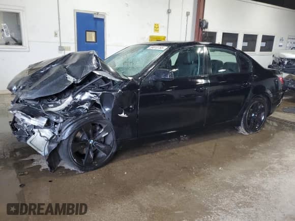 2009 BMW 5 Series 528i z VIN WBANU535X9C122761, wystawiony jako Copart lot #59810765 z przebiegiem Nie podano mil oraz Szkoda całkowita • Salvage title. Historia ofert i sprzedaży dostępna na DreamBid. Obrazek 1.