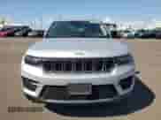 2024 Jeep Grand Cherokee Laredo z VIN 1C4RJHAG3RC700458, wystawiony jako Copart lot #81073145 z przebiegiem 45 451 mil mil oraz Czysty tytuł • Clean title. Historia ofert i sprzedaży dostępna na DreamBid. Obrazek 5.