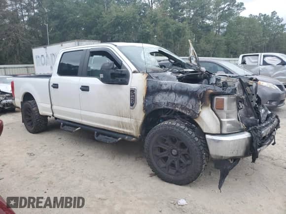 2020 Ford F-250 z VIN 1FT7W2AN2LED30510, wystawiony jako Copart lot #80070224 z przebiegiem Nie podano mil oraz Nie do naprawy • Non repairable. Historia ofert i sprzedaży dostępna na DreamBid. Obrazek 4.