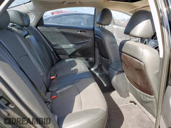 2012 Hyundai Sonata SE с VIN 5NPEC4AB6CH431289, выставлен на аукционе Copart как лот 85367955 с пробегом 172 294 миль миль и Списание • Salvage title. История ставок и продаж доступна на DreamBid. Изображение 10.