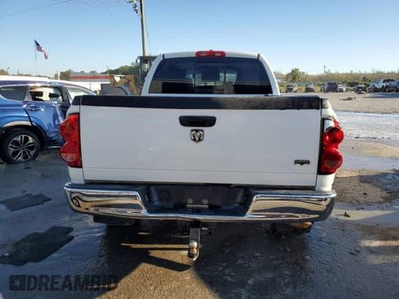 2007 Dodge 1500 SLT z VIN 3D7KR19DX7G751922, wystawiony jako Copart lot #76756934 z przebiegiem 145 115 mil mil oraz Szkoda całkowita • Salvage title. Historia ofert i sprzedaży dostępna na DreamBid. Obrazek 6.