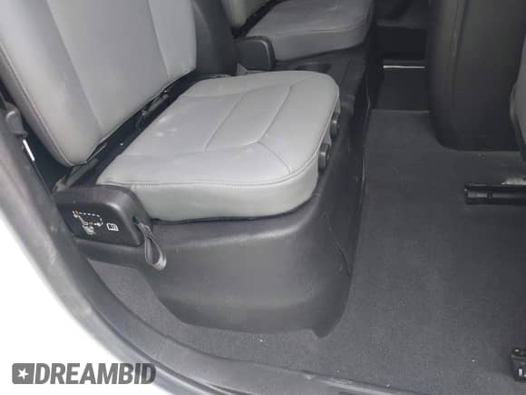 2019 Chevrolet Colorado 4WD Work Truck с VIN 1GCHTBEA5K1221307, выставлен на аукционе IAAI как лот 42273653 с пробегом 94 746 миль миль и . История ставок и продаж доступна на DreamBid. Изображение 8.