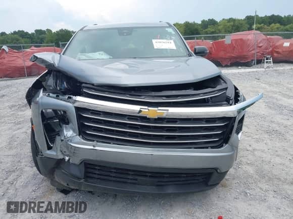 2025 Chevrolet Traverse FWD LT with VIN 1GNERGRS4SJ158614, listed as a IAAI auction lot 42856594 with 7,295 mi miles and . Bid and sale history available at DreamBid. Image 6.