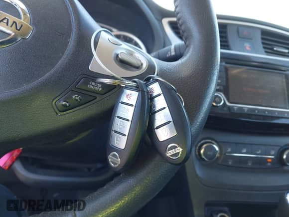 2017 Nissan Sentra SR с VIN 3N1AB7AP5HY224520, выставлен на аукционе IAAI как лот 43502252 с пробегом 179 769 миль миль и . История ставок и продаж доступна на DreamBid. Изображение 11.