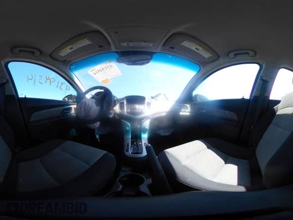 2014 Chevrolet Cruze LS с VIN 1G1PA5SH1EZ233176, выставлен на аукционе IAAI как лот 43194514 с пробегом 149 332 миль миль и . История ставок и продаж доступна на DreamBid. Изображение 20.