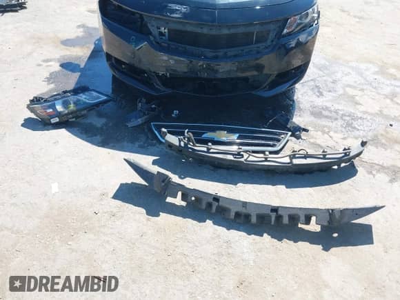 2018 Chevrolet Impala Premier z VIN 2G1125S3XJ9150135, wystawiony jako IAAI lot #43032465 z przebiegiem 142 370 mil mil oraz . Historia ofert i sprzedaży dostępna na DreamBid. Obrazek 12.